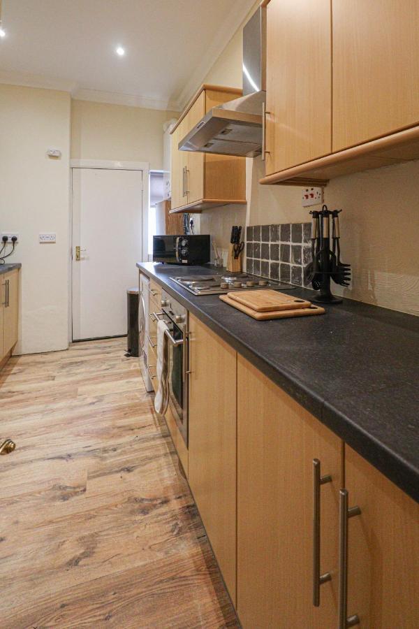 Cosy Ardrossan Apartment Exterior photo